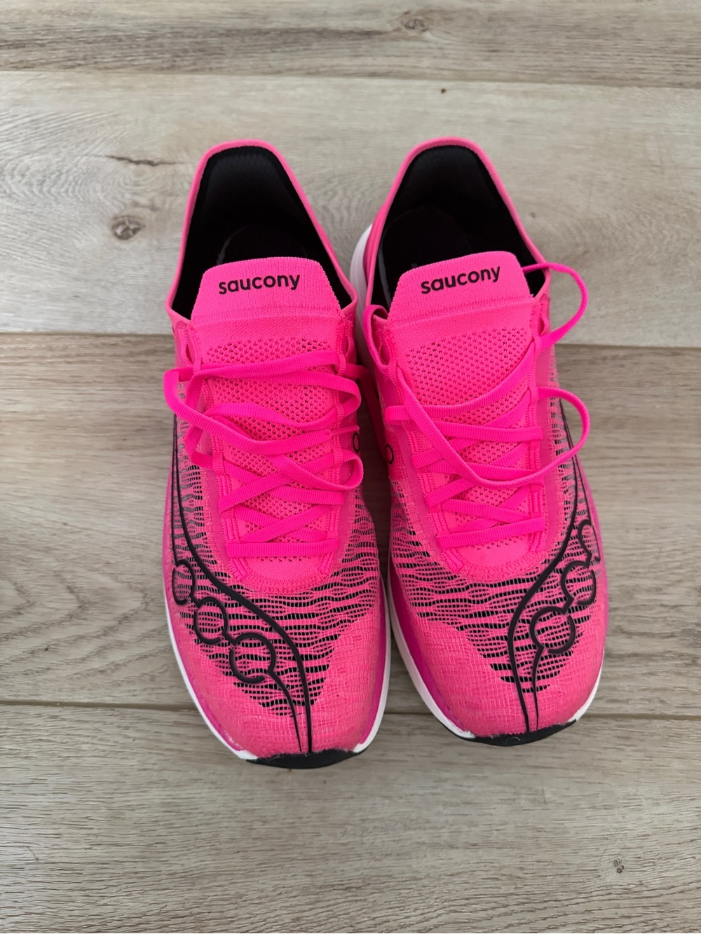 Saucony Endorphin Elite 2